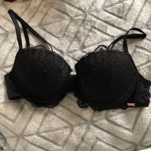 Victoria secret date push up bra